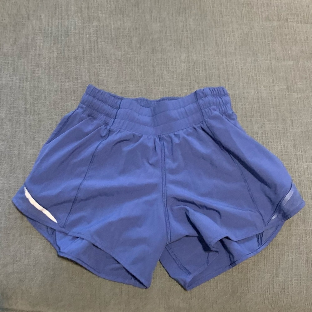 Lululemon Hotty Hot Run Shorts (Size 4)